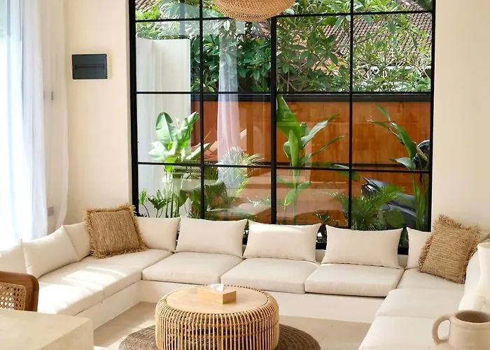Simaya Private 2br Pool With Bathrooms *